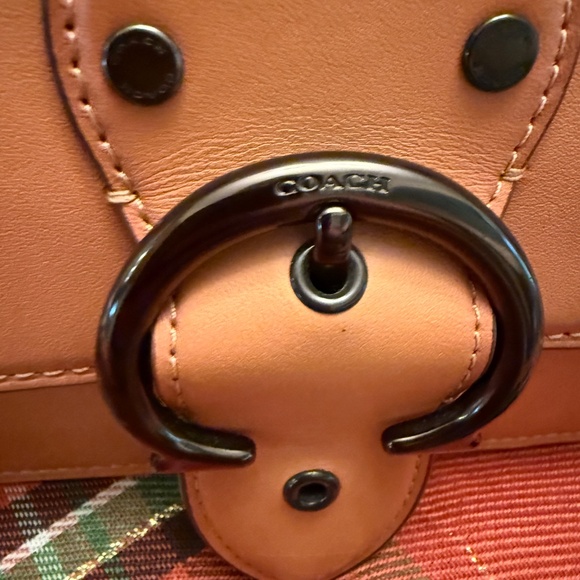 Coach Beat glovetanned leather - Gorgeous - Picture 15 of 16